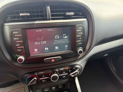 Used 2021 Kia Soul X-Line FWD image 14