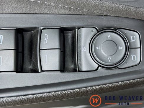 Used 2023 Chevrolet Traverse LT w/ Midnight/Sport Edition image 19