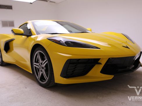 New 2026 Chevrolet Corvette 3LT Stingray Convertible RWD image 7