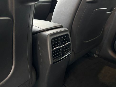 Used 2024 Kia Niro Wind FWD image 30