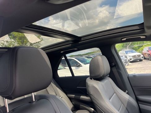 Used 2022 Mercedes-Benz GLE 350 4MATIC image 17