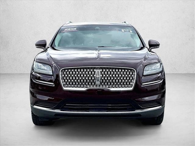 Used 2023 Lincoln Nautilus FWD image 3
