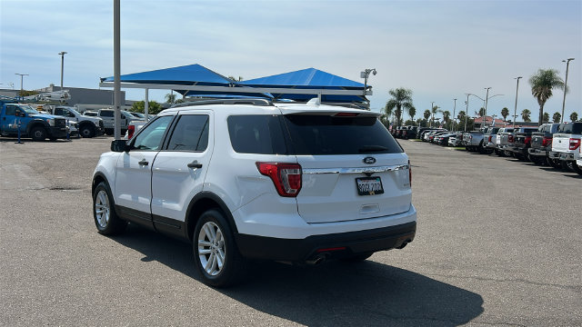 Certified 2017 Ford Explorer FWD image 5
