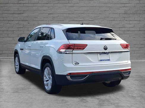 Used 2023 Volkswagen Atlas Cross Sport SE FWD image 4