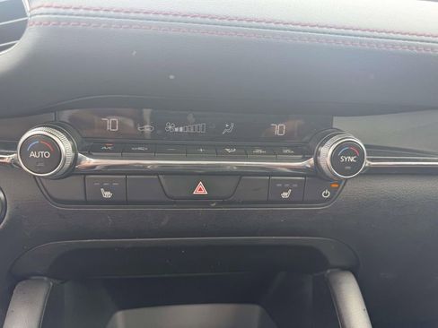 Used 2024 MAZDA MAZDA3 s image 20
