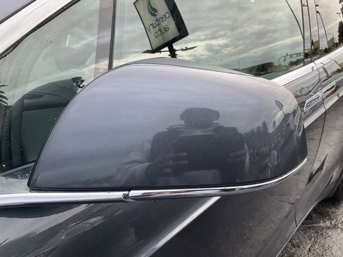 Used 2017 Tesla Model X 75D image 89