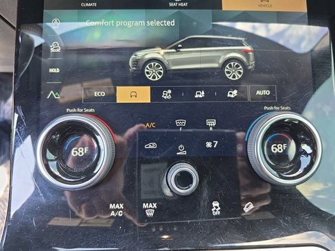 Used 2023 Land Rover Range Rover Evoque R-Dynamic S AWD/4WD image 22