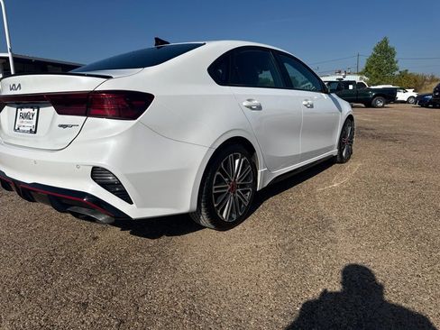 Used 2022 Kia Forte GT FWD image 12