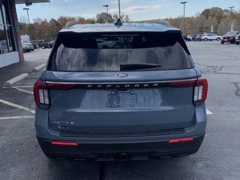 New 2026 Ford Explorer Active image 23