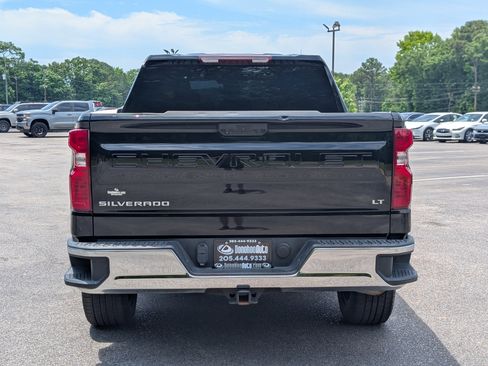 Used 2022 Chevrolet Silverado 1500 LT RWD image 8