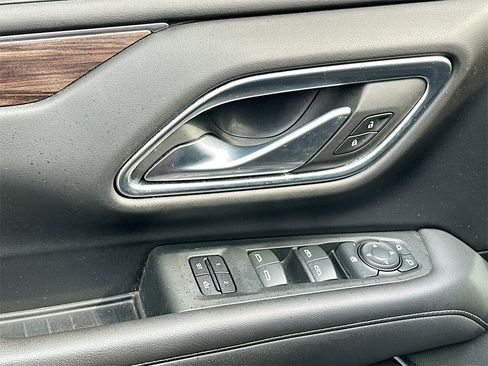 Used 2021 Chevrolet Tahoe LT image 21