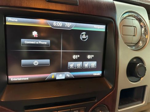 Used 2014 Ford F150 King Ranch w/ King Ranch Luxury Package image 30