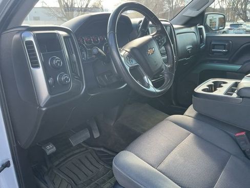 Used 2018 Chevrolet Silverado 1500 LT w/ Trailering Package image 12