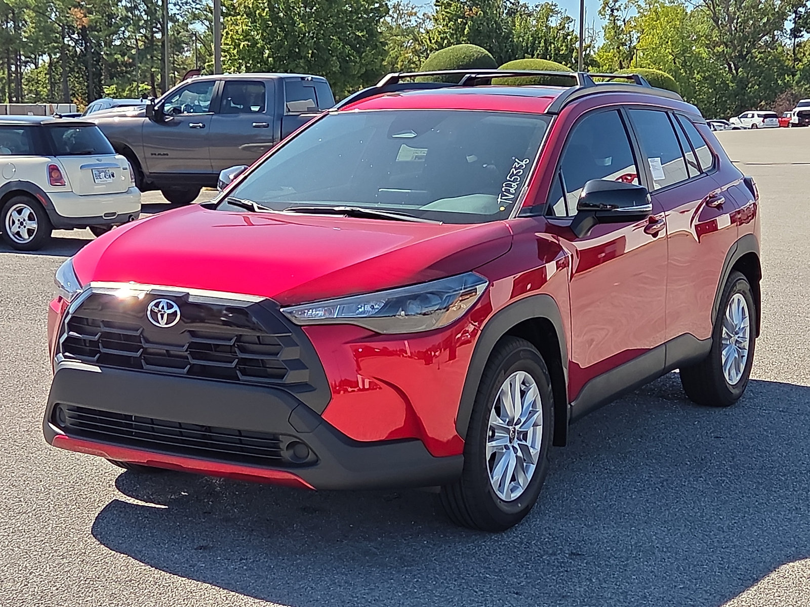 New 2026 Toyota Corolla Cross LE w/ Moonroof Package FWD image 2