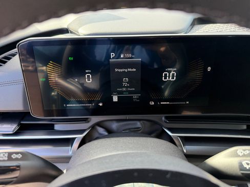 New 2026 Kia Carnival LXS image 11