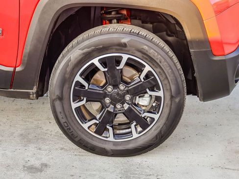 Certified 2023 Jeep Renegade Trailhawk image 11