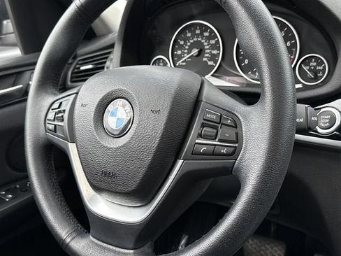 Used 2017 BMW X3 xDrive28i AWD/4WD image 12