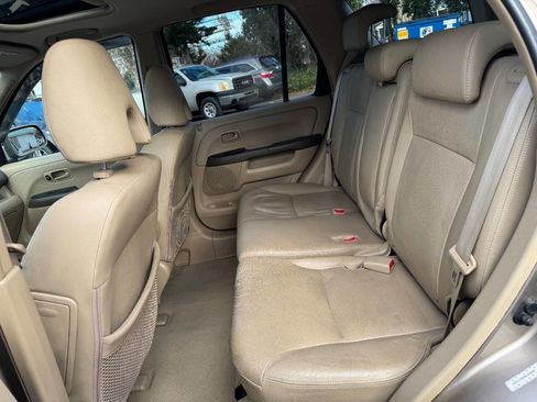 Used 2005 Honda CR-V EX image 17