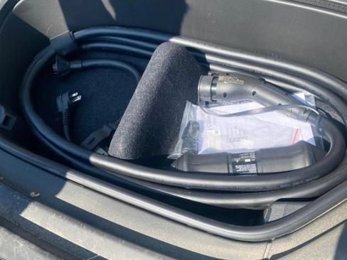 Used 2023 Volvo XC40 Recharge Plus AWD/4WD image 13