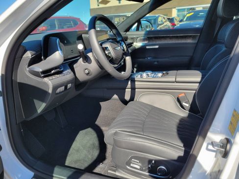 New 2026 Genesis G90 3.5T image 19