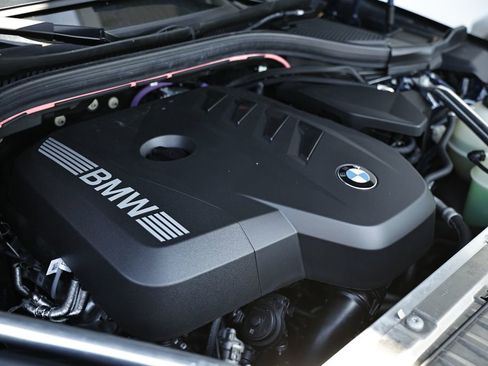 Certified 2025 BMW X3 xDrive30 w/ Premium Package AWD/4WD image 31