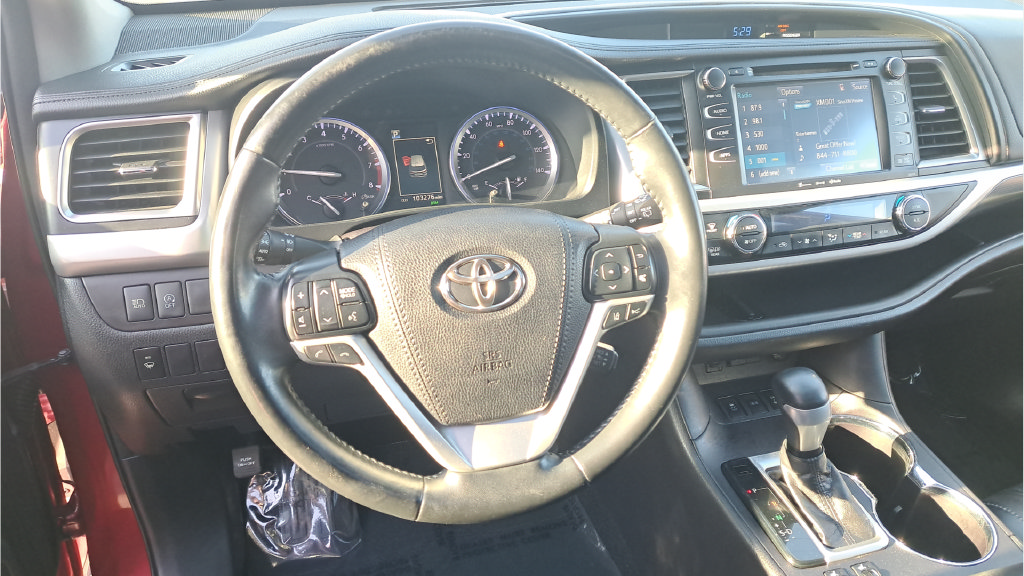 Used 2018 Toyota Highlander SE AWD/4WD image 20