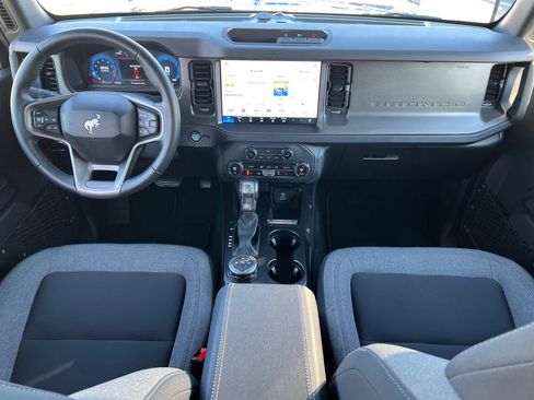 Certified 2025 Ford Bronco Big Bend image 24