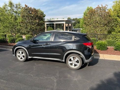 Used 2016 Honda HR-V EX-L image 1