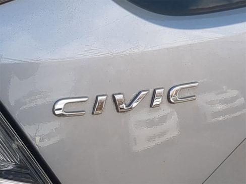 Used 2019 Honda Civic Sport image 20