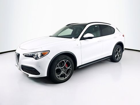 Used 2022 Alfa Romeo Stelvio Ti w/ Active Assist Plus Package image 3