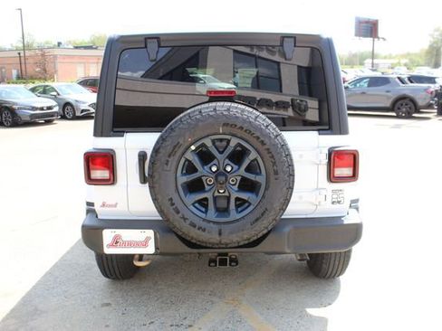New 2026 Jeep Wrangler Unlimited Sport AWD/4WD image 4