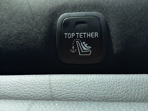 Certified 2025 Volvo S90 B6 Plus w/ Protection Package Premier image 81