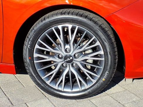 Used 2023 Kia Forte GT-Line w/ GT-Line Premium Package image 10