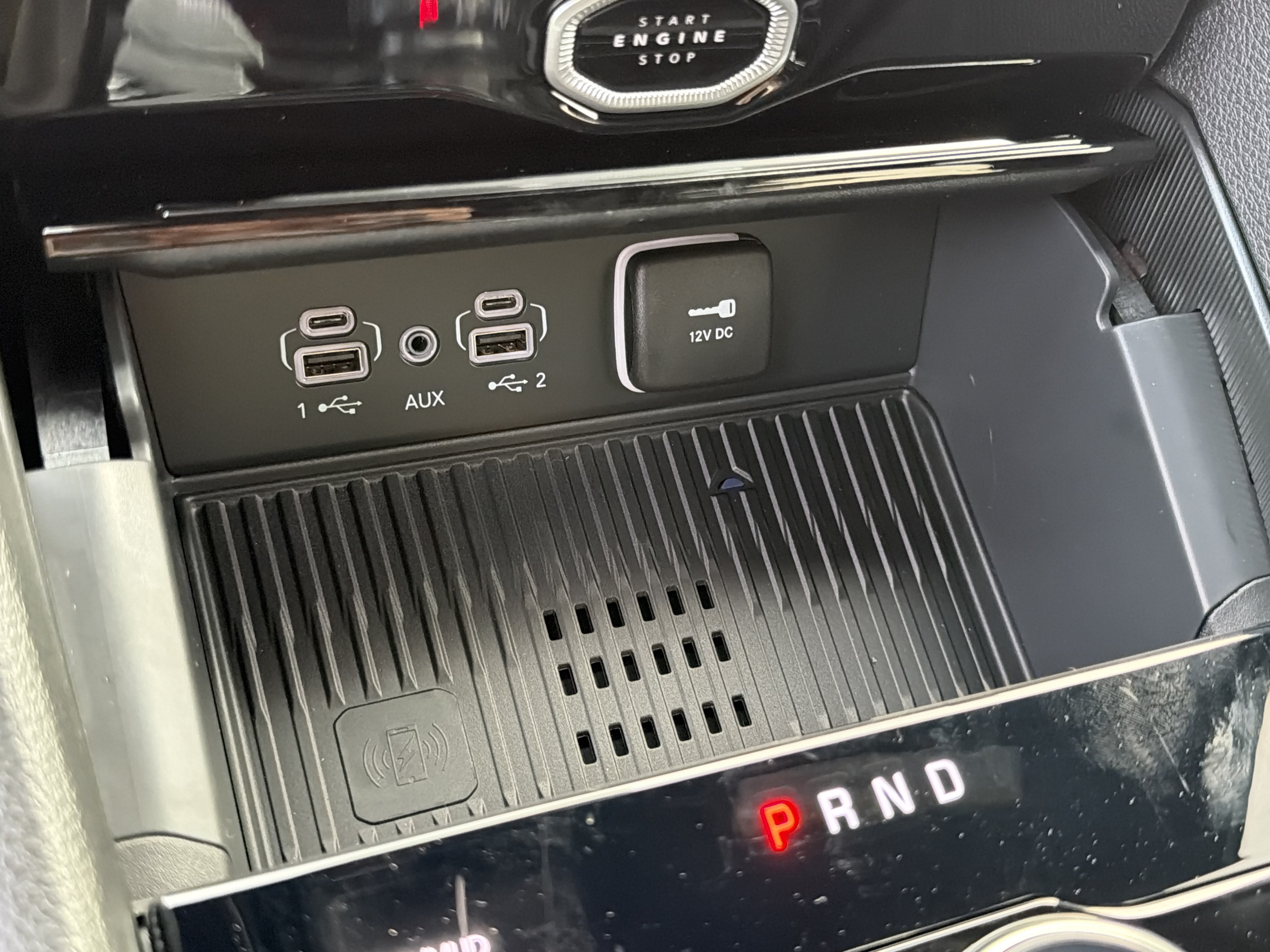 New 2027 Jeep Grand Cherokee Altitude AWD/4WD image 30