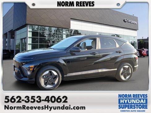 Certified 2024 Hyundai Kona SEL FWD image 1