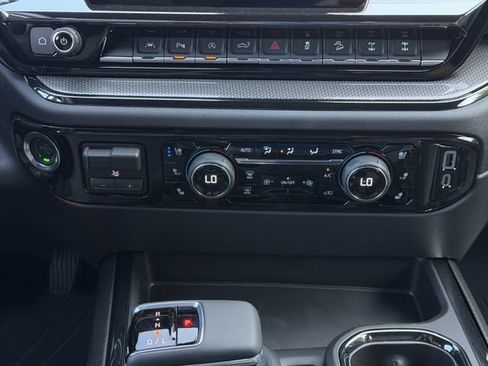 New 2026 Chevrolet Silverado 1500 ZR2 AWD/4WD image 15