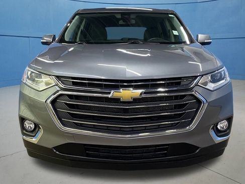 Used 2020 Chevrolet Traverse LT image 4