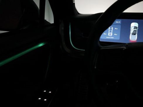 Used 2022 Rivian R1T Launch Edition image 98