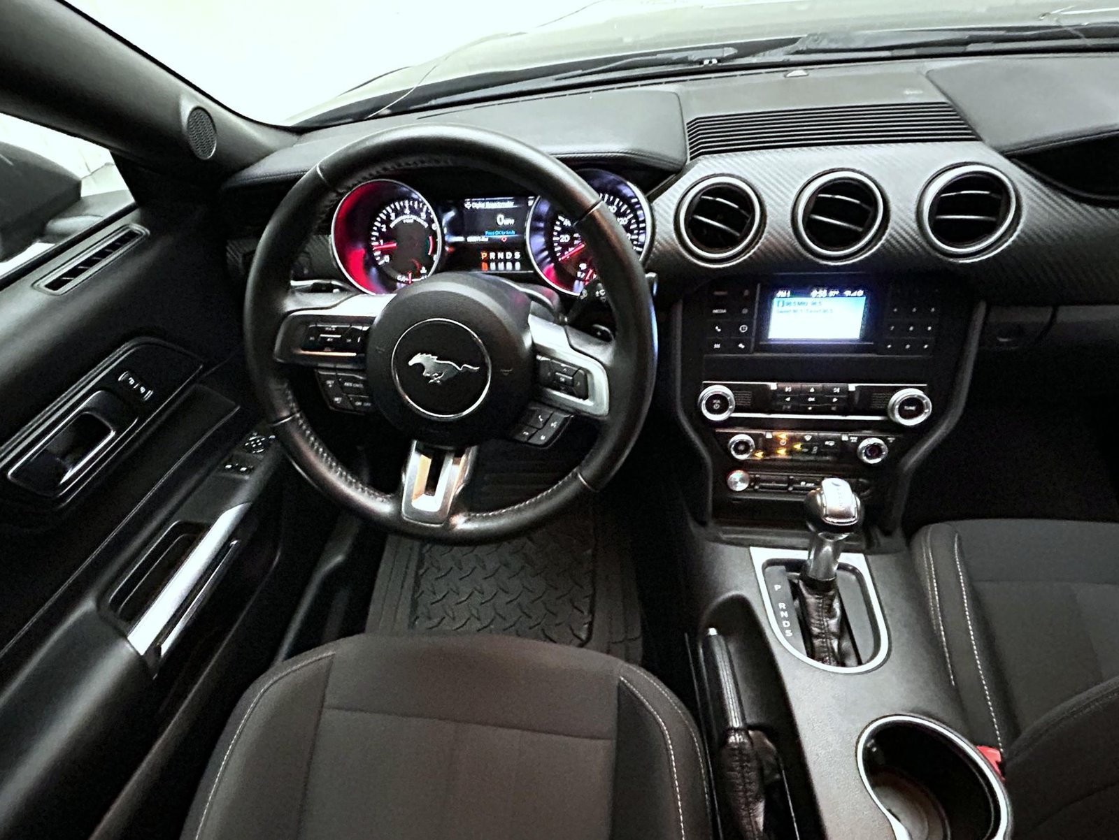 Used 2019 Ford Mustang Coupe w/ Black Accent Package RWD image 14