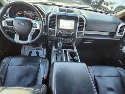 Used 2017 Ford F150 Lariat w/ Equipment Group 502A Luxury image 20