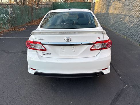 Used 2012 Toyota Corolla S image 16