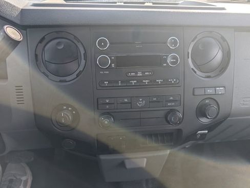 Used 2016 Ford F250 XL w/ Power Equipment Group image 21