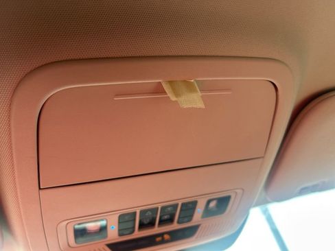 Used 2020 Ford Explorer Limited w/ Class III Trailer Tow Package image 36