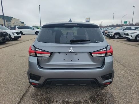 Used 2025 Mitsubishi Outlander Sport LE AWD/4WD image 20