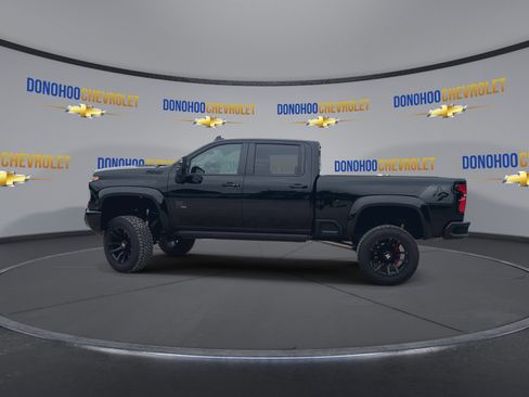 New 2025 Chevrolet Silverado 2500 LT w/ Trail Boss Package AWD/4WD image 12