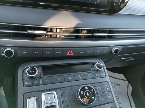 Used 2023 Hyundai Palisade Limited AWD/4WD image 22