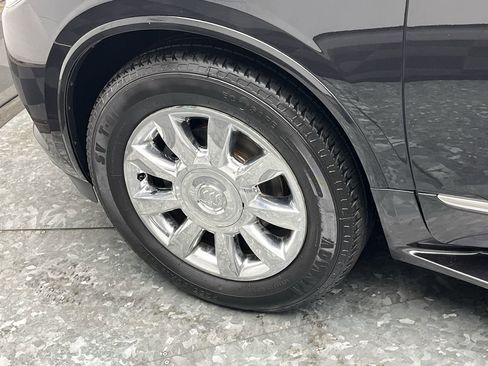Used 2015 Buick Enclave Leather w/ Trailering Package image 34