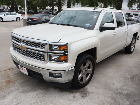 Used 2015 Chevrolet Silverado 1500 LT w/ LT Convenience Package image 6
