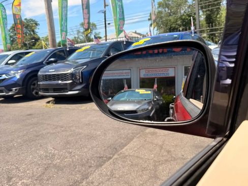 Used 2007 Dodge Caliber SXT FWD image 23