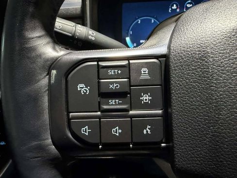 Used 2025 Ford F450 Platinum image 21